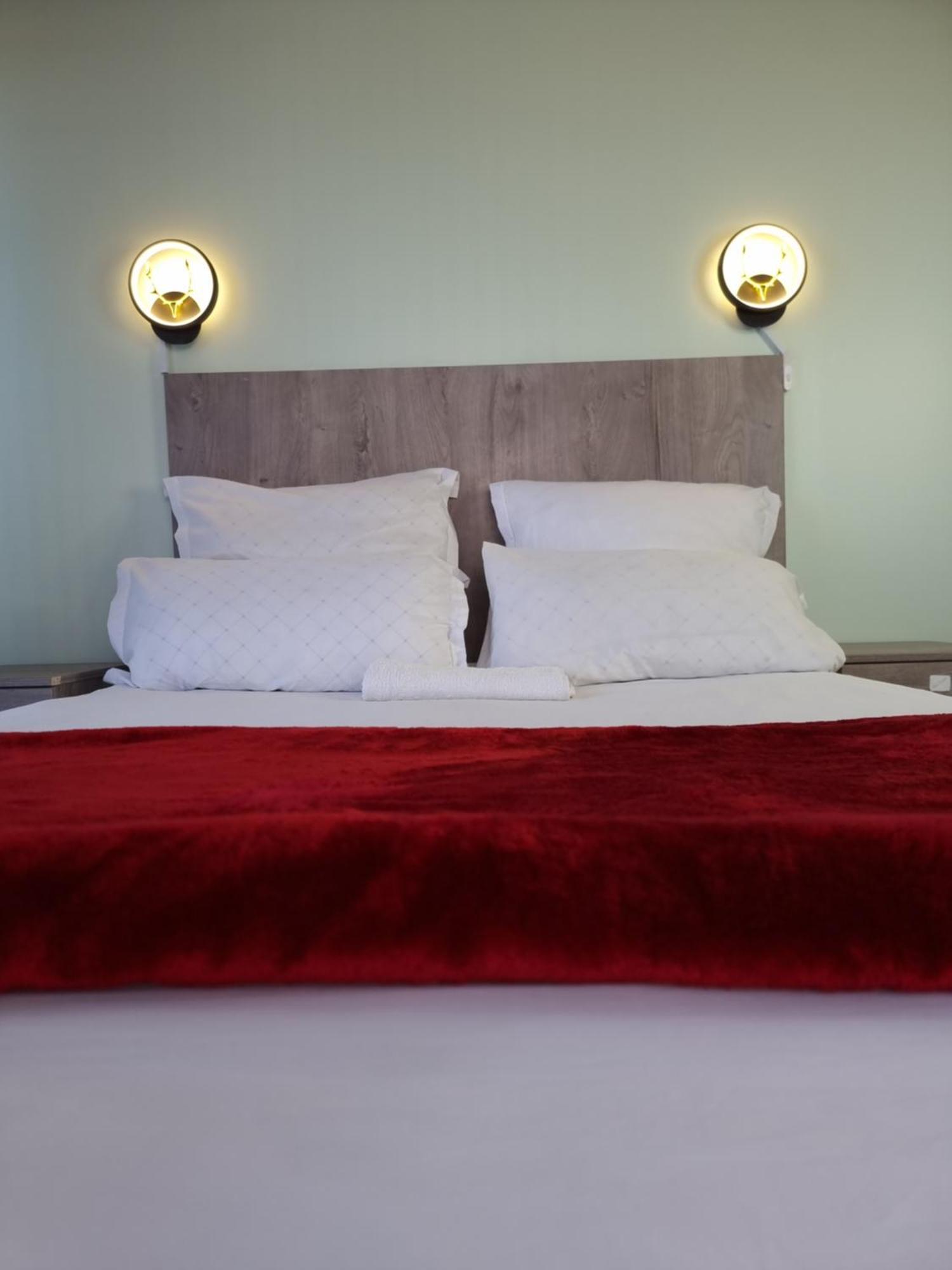 Ojong's Kraaifontein - Eikendel Guest house *